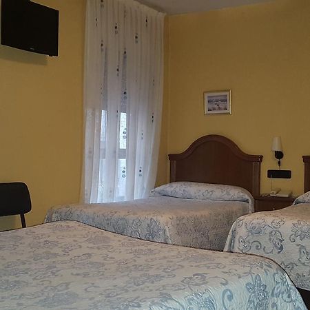 Hostal Guzman El Bueno By Gaiarooms León Extérieur photo