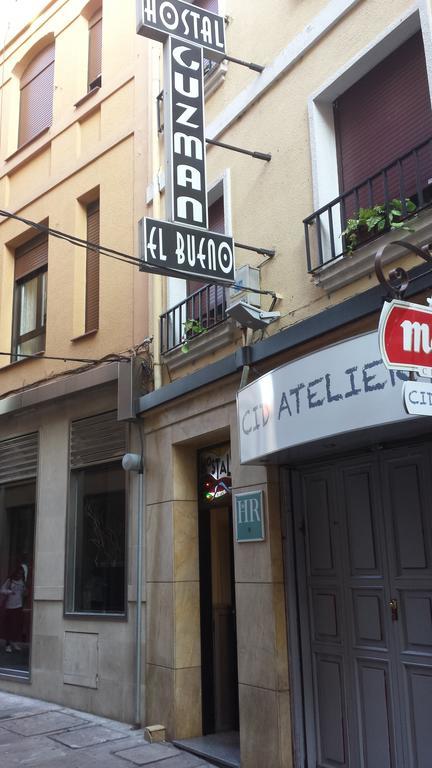 Hostal Guzman El Bueno By Gaiarooms León Extérieur photo