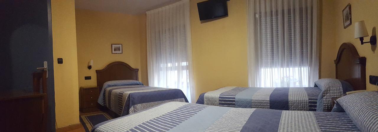 Hostal Guzman El Bueno By Gaiarooms León Extérieur photo